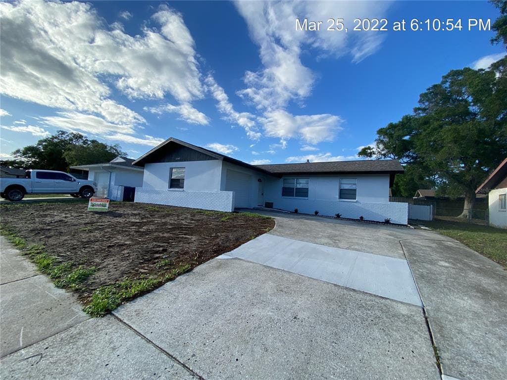 11567 107TH AVENUE SEMINOLE, FL 33778
