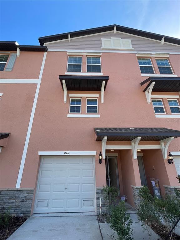840 TENNYSON MILL CIRCLE UNIT 840 TAMPA, FL 33619