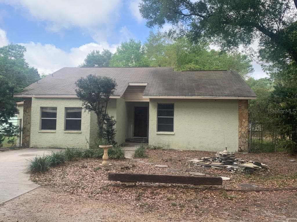 10410 N 50TH STREET TAMPA, FL 33617