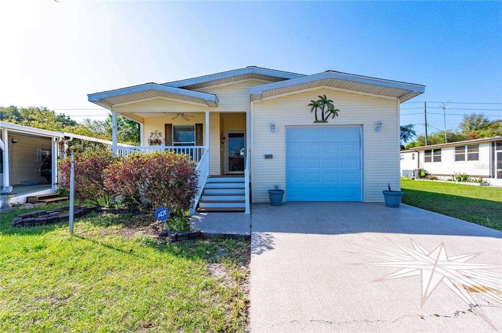 36850 KAY AVENUE ZEPHYRHILLS, FL 33542