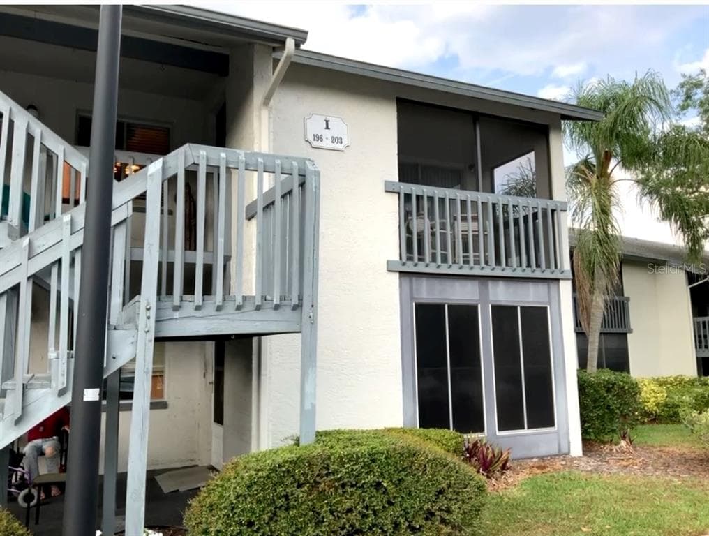 11201 122ND AVENUE UNIT 196