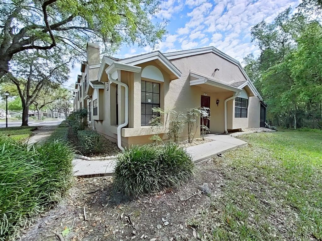 5100 BURCHETTE ROAD UNIT 2307 TAMPA, FL 33647