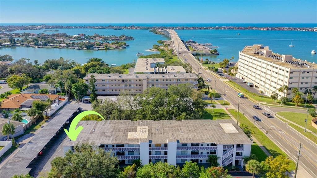 2944 W BAY DRIVE UNIT 308 BELLEAIR BLUFFS, FL 33770