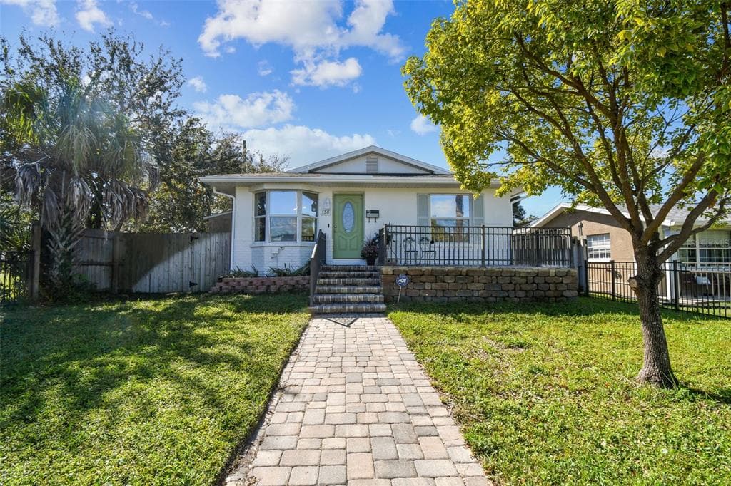 138 45TH AVENUE N ST PETERSBURG, FL 33703