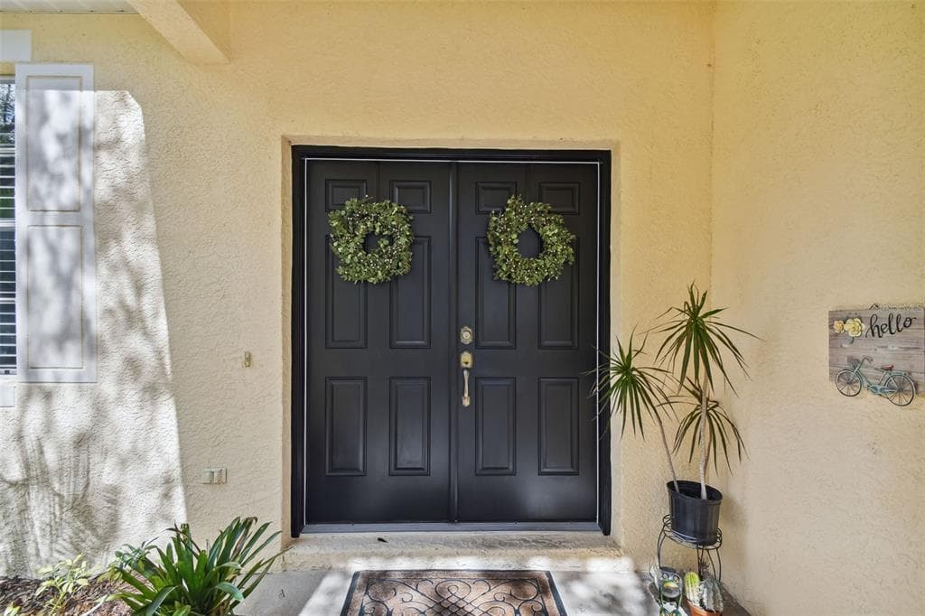 5521 LAKE LETA BOULEVARD TAMPA, FL 33624