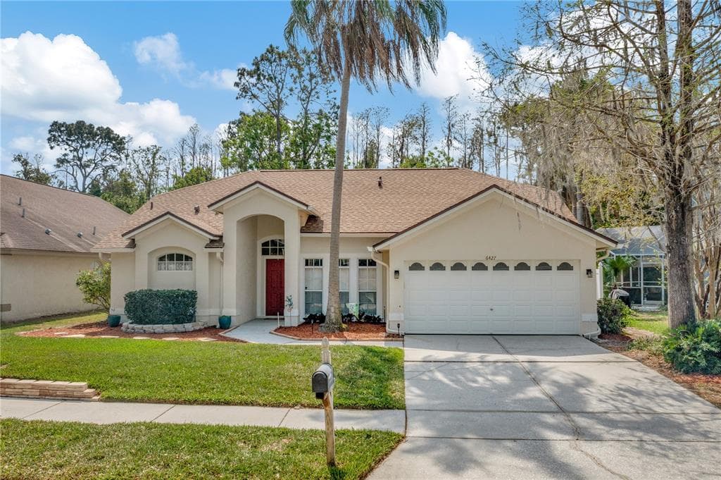6427 WEATHERWOOD CIRCLE WESLEY CHAPEL, FL 33545