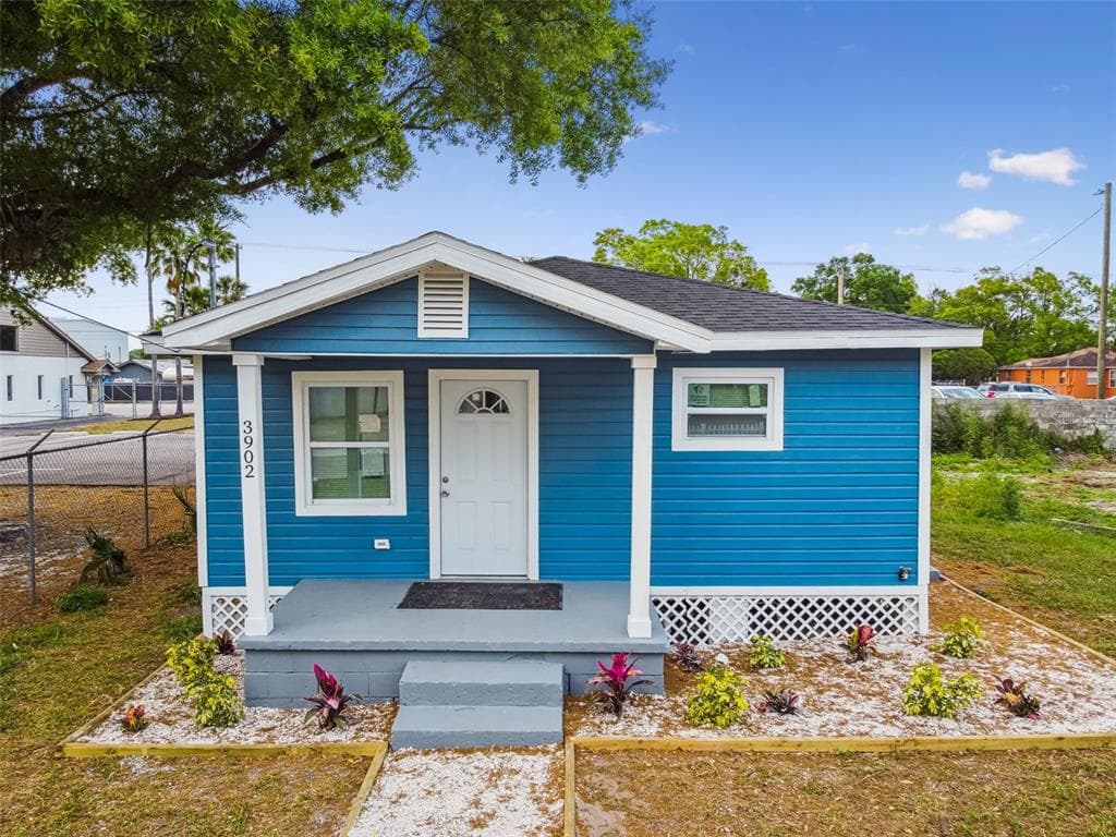 3902 E 15TH AVENUE TAMPA, FL 33605