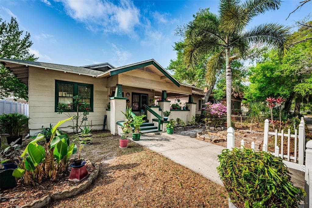 2444 1ST AVENUE S ST PETERSBURG, FL 33712