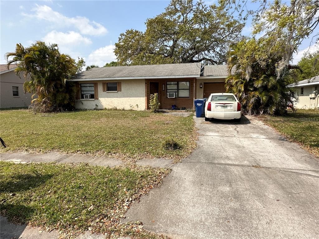 3505 27TH STREET COURT E BRADENTON, FL 34208