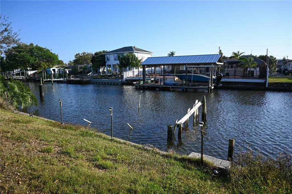 10720 DRUMMOND ROAD TAMPA, FL 33615