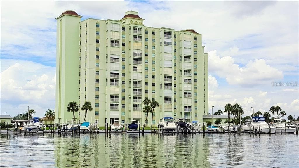 400 64TH AVENUE UNIT 1001 ST PETE BEACH, FL 33706