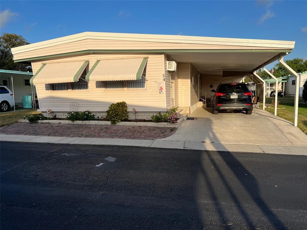 54 THATCH PALM STREET E LARGO, FL 33770