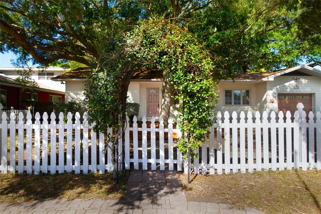 1907 59TH STREET S GULFPORT, FL 33707