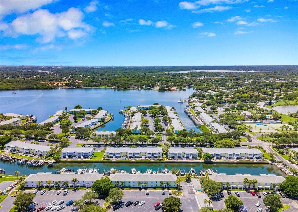 5245 COQUINA KEY DRIVE SE UNIT A Furnished ST PETERSBURG, FL 33705