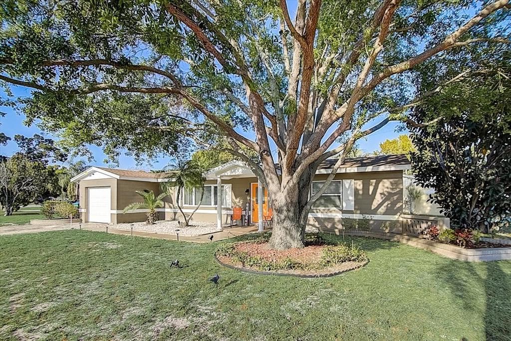 4701 60TH STREET N KENNETH CITY, FL 33709