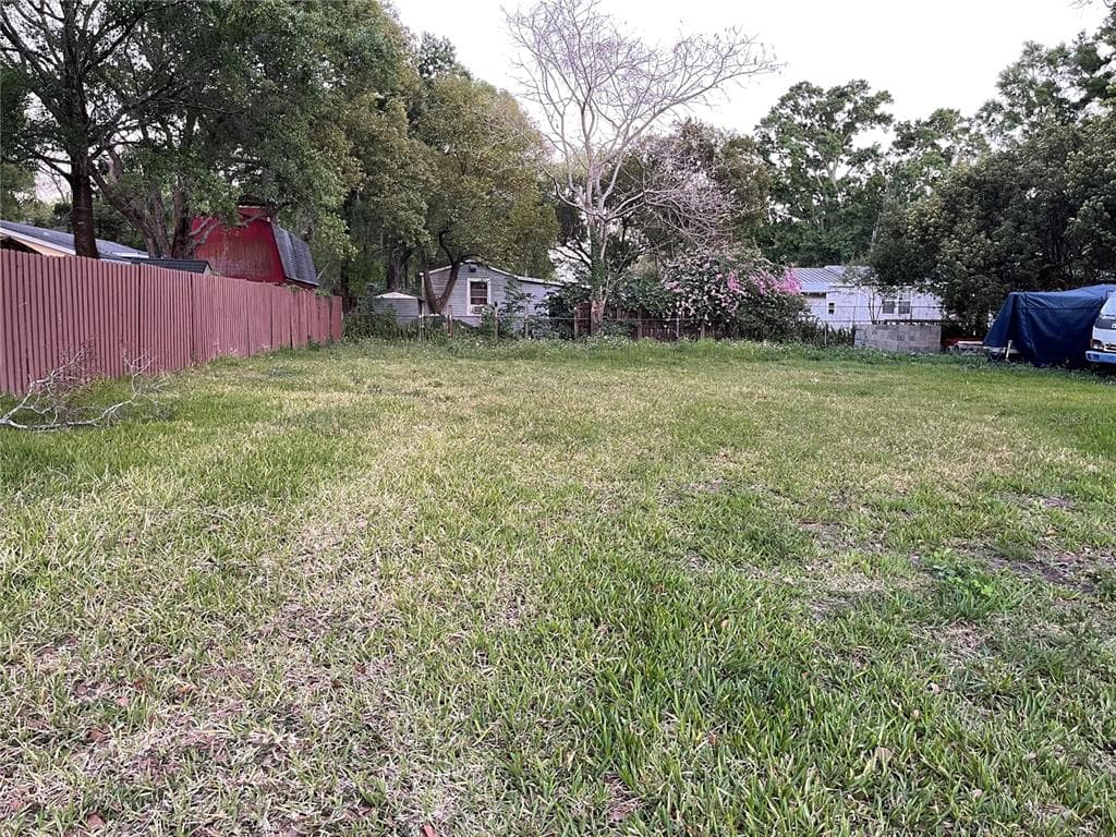 7223 N AMOS AVENUE TAMPA, FL 33614