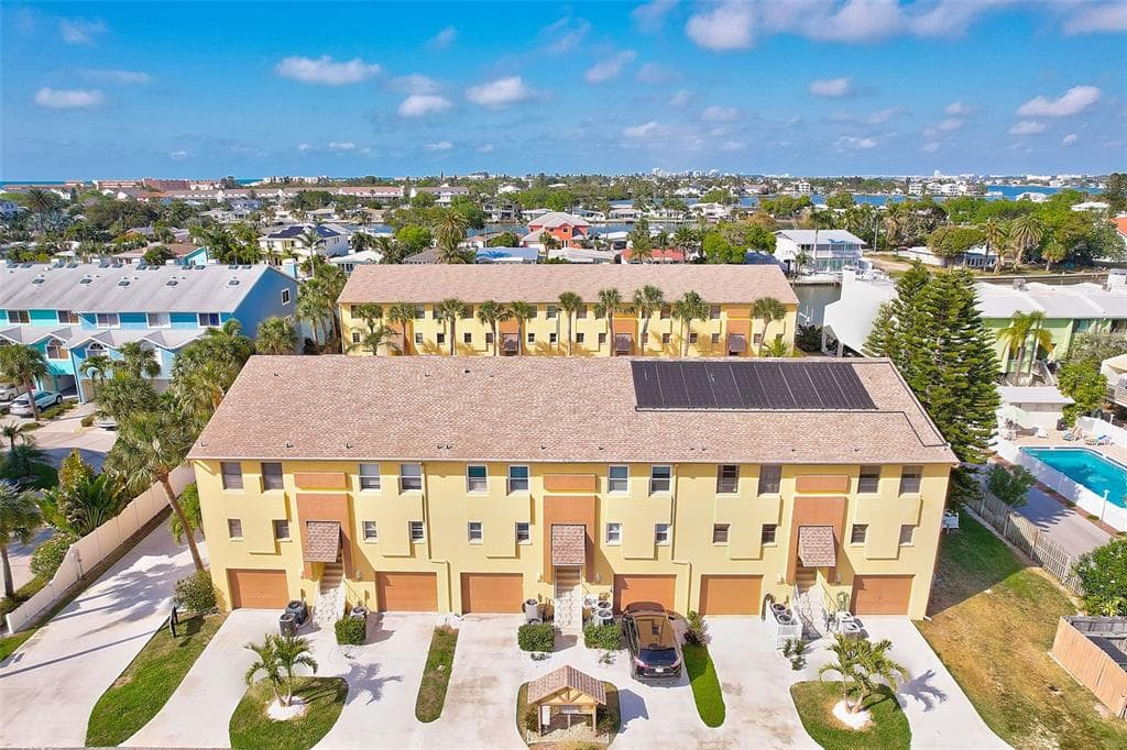 314 WINDRUSH BOULEVARD UNIT 14 INDIAN ROCKS BEACH, FL 33785