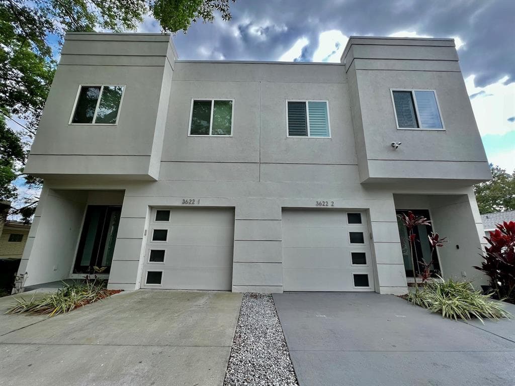 3622 W BAY AVENUE UNIT 2 TAMPA, FL 33611