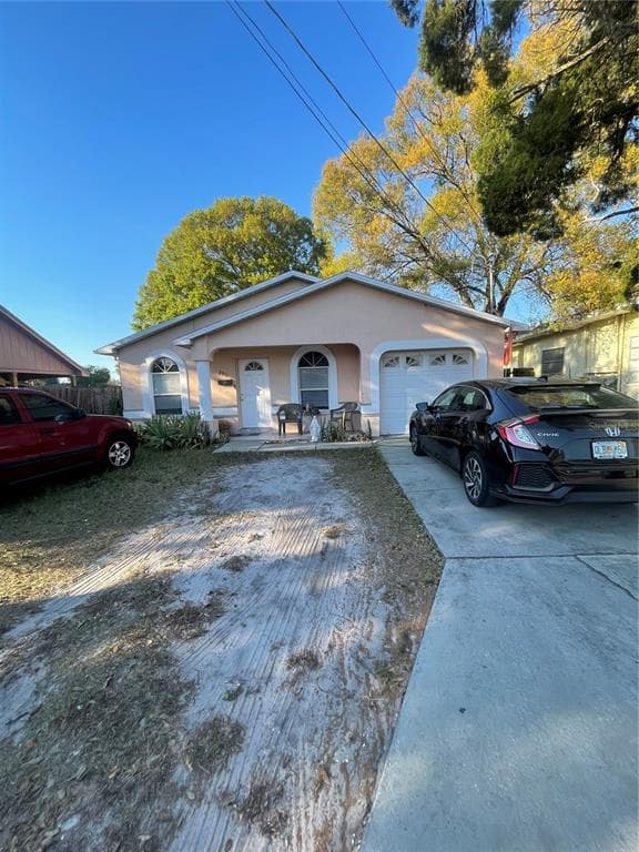 2911 W ARCH STREET TAMPA, FL 33607