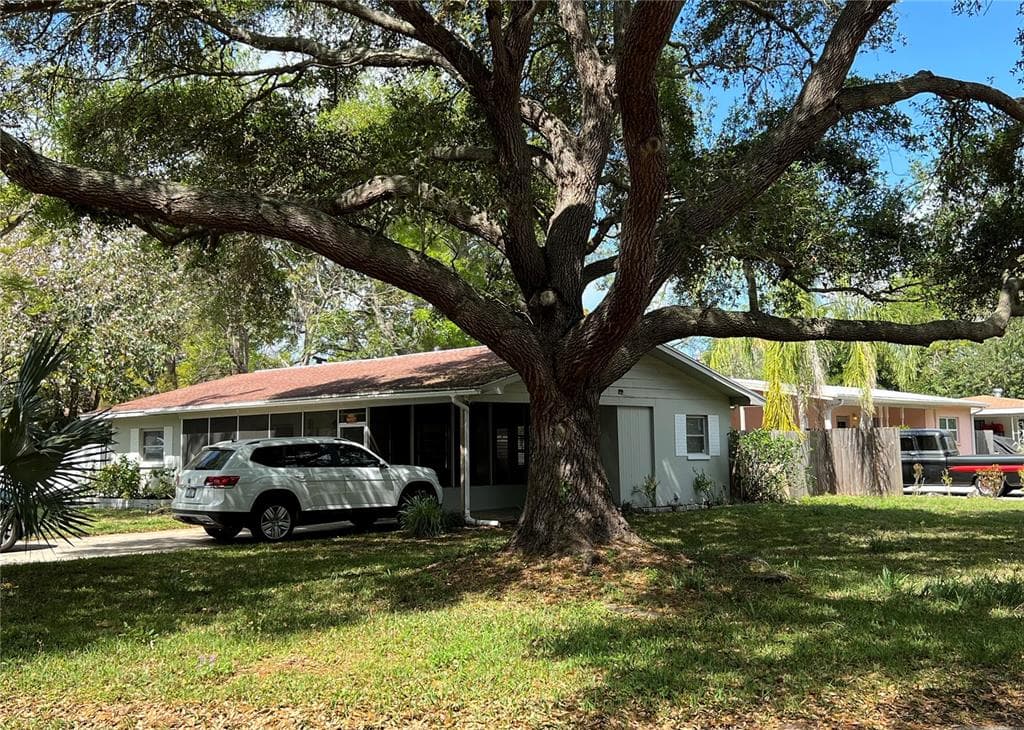2030 HEALY DR CLEARWATER, FL 33763