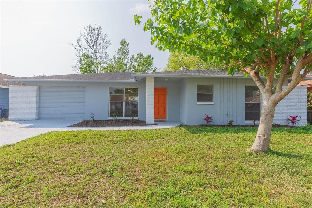 7120 CARMEL AVENUE NEW PORT RICHEY, FL 34655