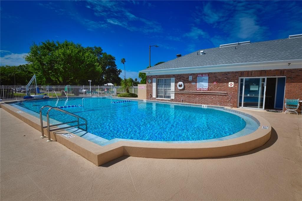 3435 41ST TERRACE S UNIT 198 ST PETERSBURG, FL 33711