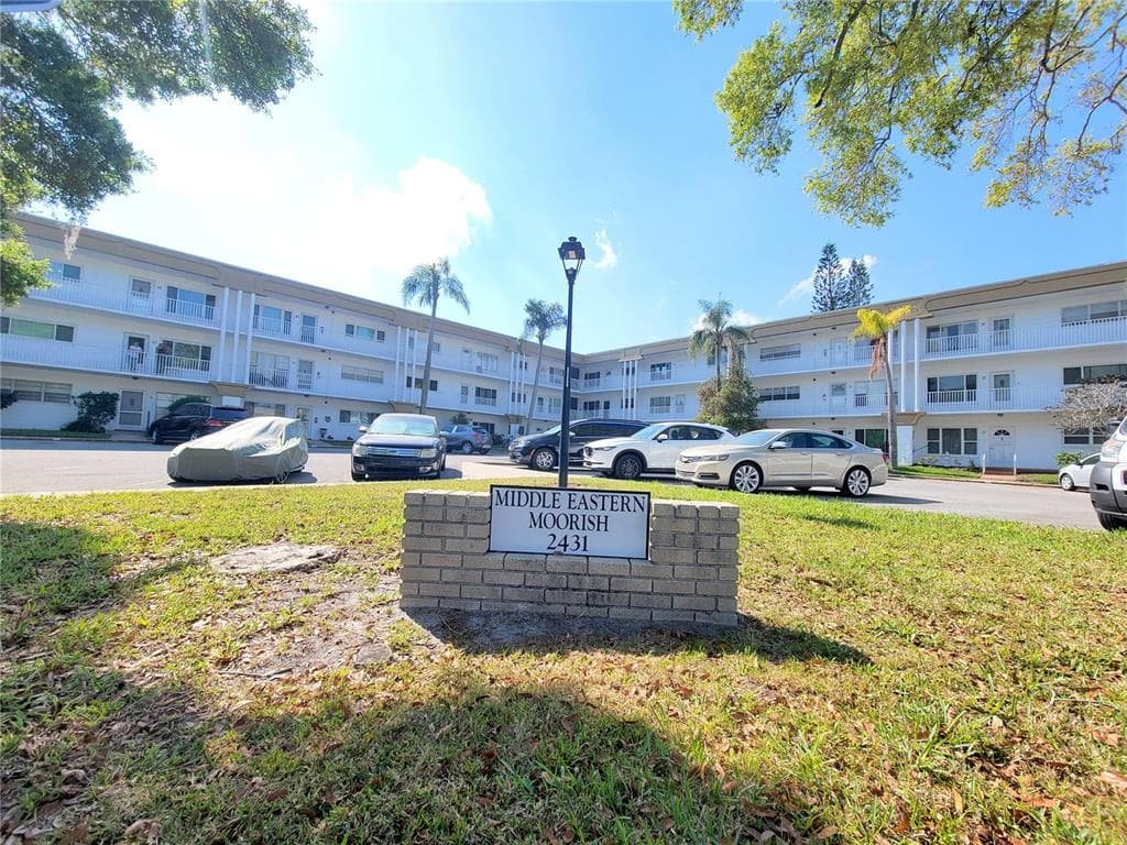 2431 CANADIAN WAY UNIT 57 CLEARWATER, FL 33763