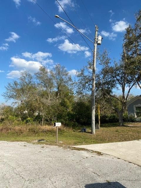 1409 HILLSBOROUGH WAY POINCIANA, FL 34759