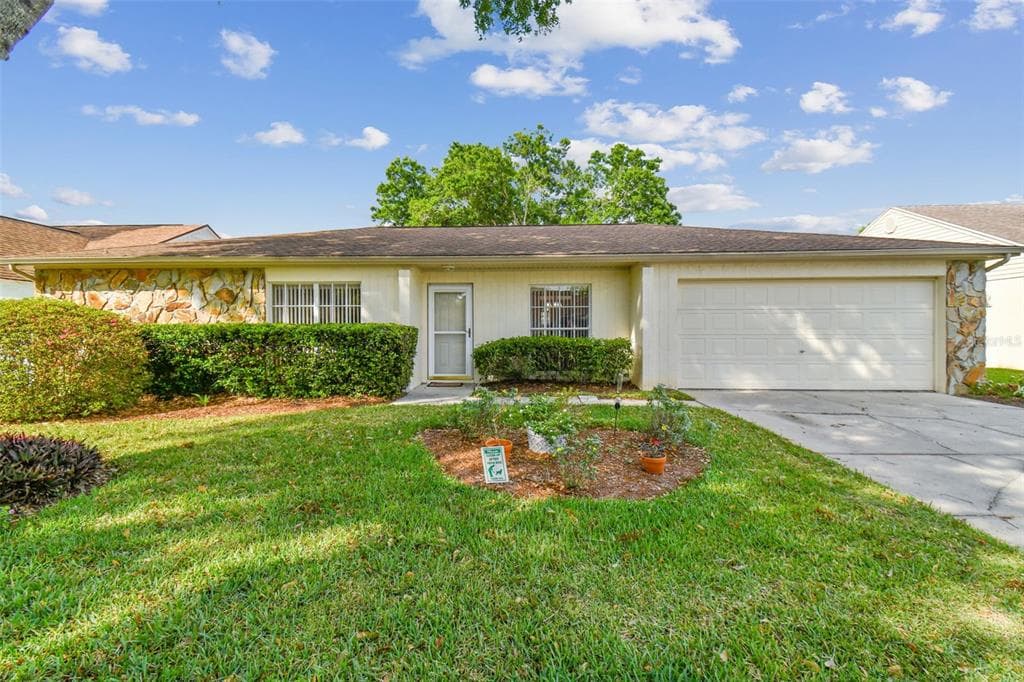 9720 CYPRESS POND AVENUE TAMPA, FL 33647
