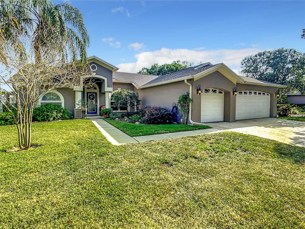 11807 TALL ELM COURT