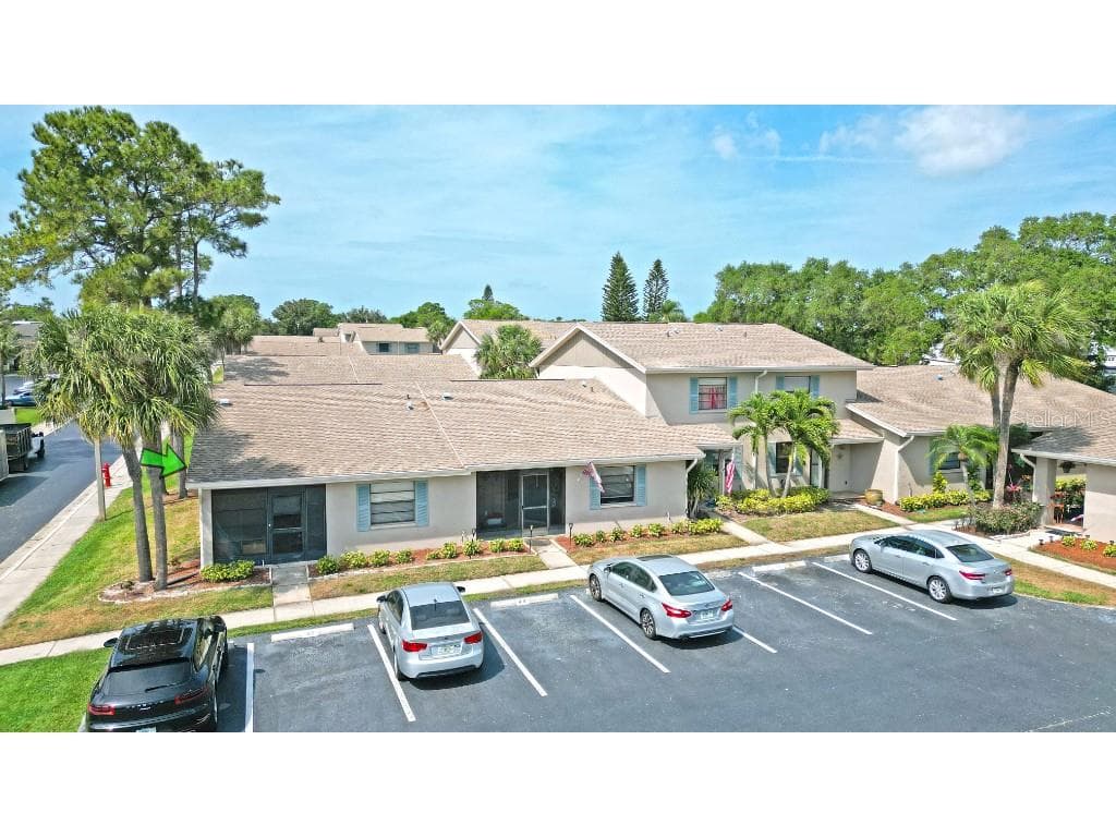 2131 RIDGE ROAD S UNIT 43 LARGO, FL 33778