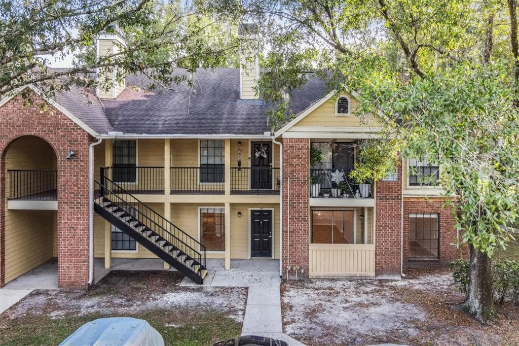 8643 MALLARD RESERVE DRIVE UNIT 101 TAMPA, FL 33614