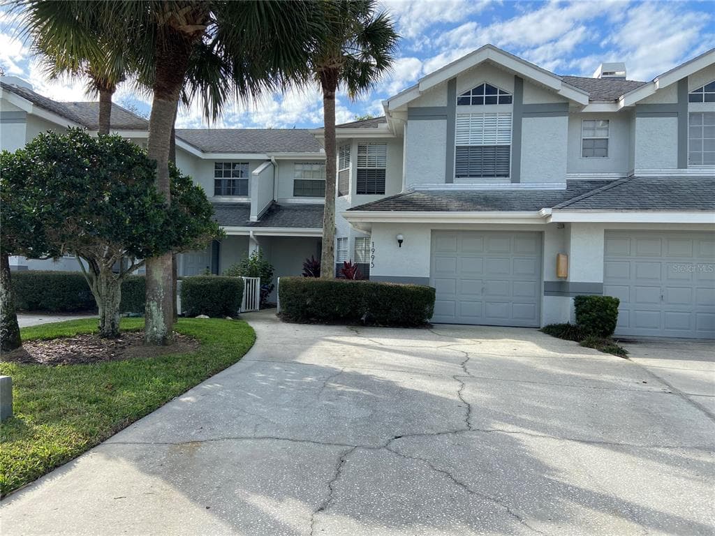 1995 GEORGIA CIRCLE S CLEARWATER, FL 33760