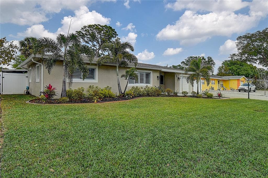6753 31ST AVENUE N ST PETERSBURG, FL 33710