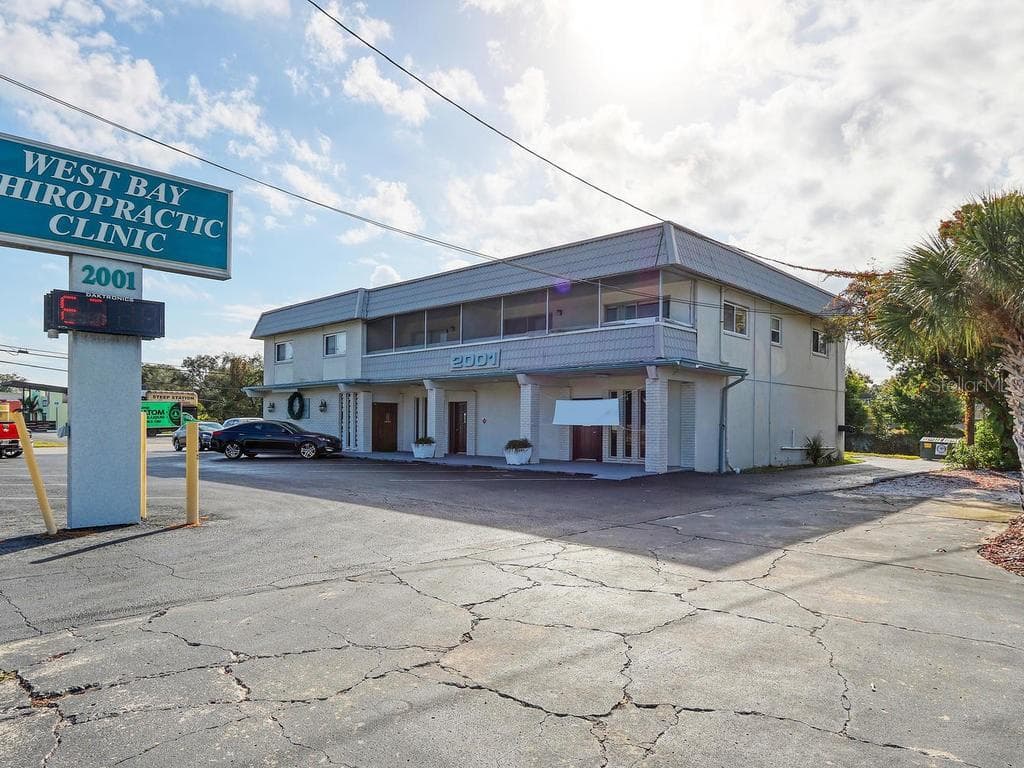 2001 W BAY DRIVE LARGO, FL 33770