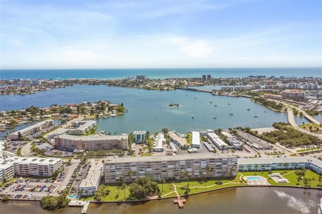 1847 SHORE DRIVE S UNIT 717 SOUTH PASADENA, FL 33707