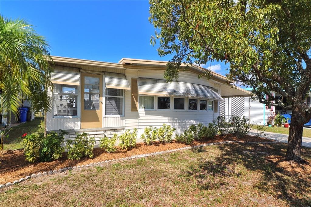 115 S SAINT THOMAS CIRCLE APOLLO BEACH, FL 33572