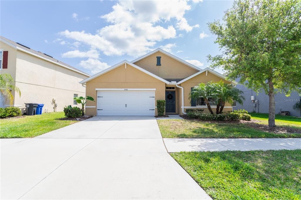 16360 TREASURE POINT DRIVE WIMAUMA, FL 33598