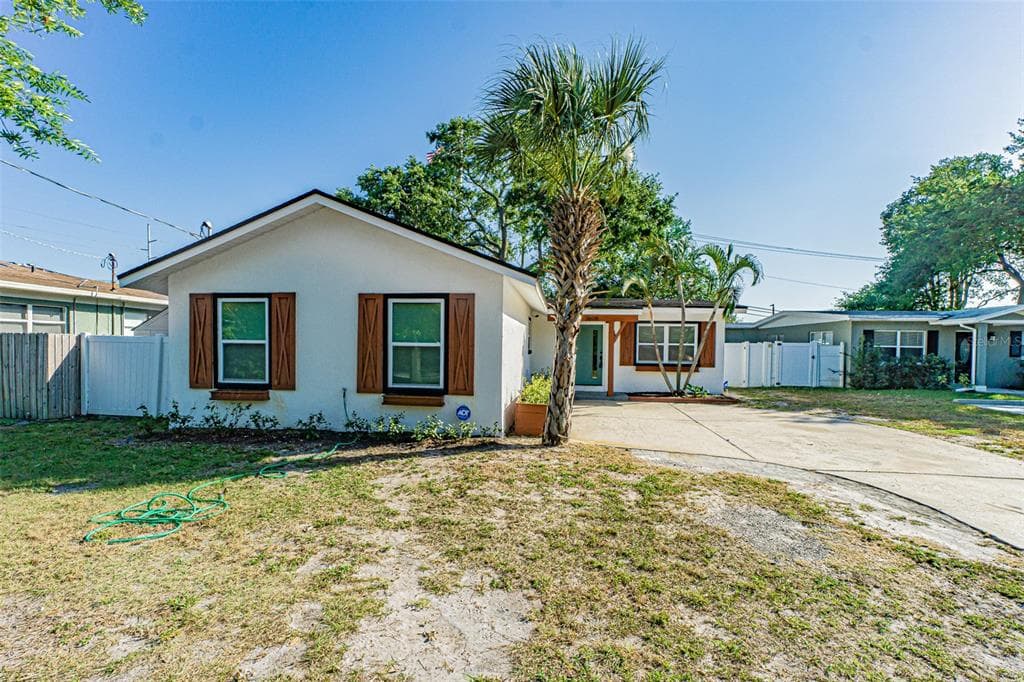 3608 W OKLAHOMA AVENUE TAMPA, FL 33611