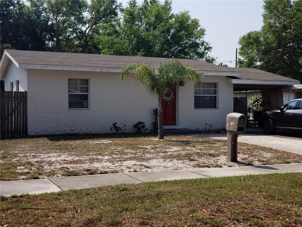 820 86TH AVENUE N ST PETERSBURG, FL 33702