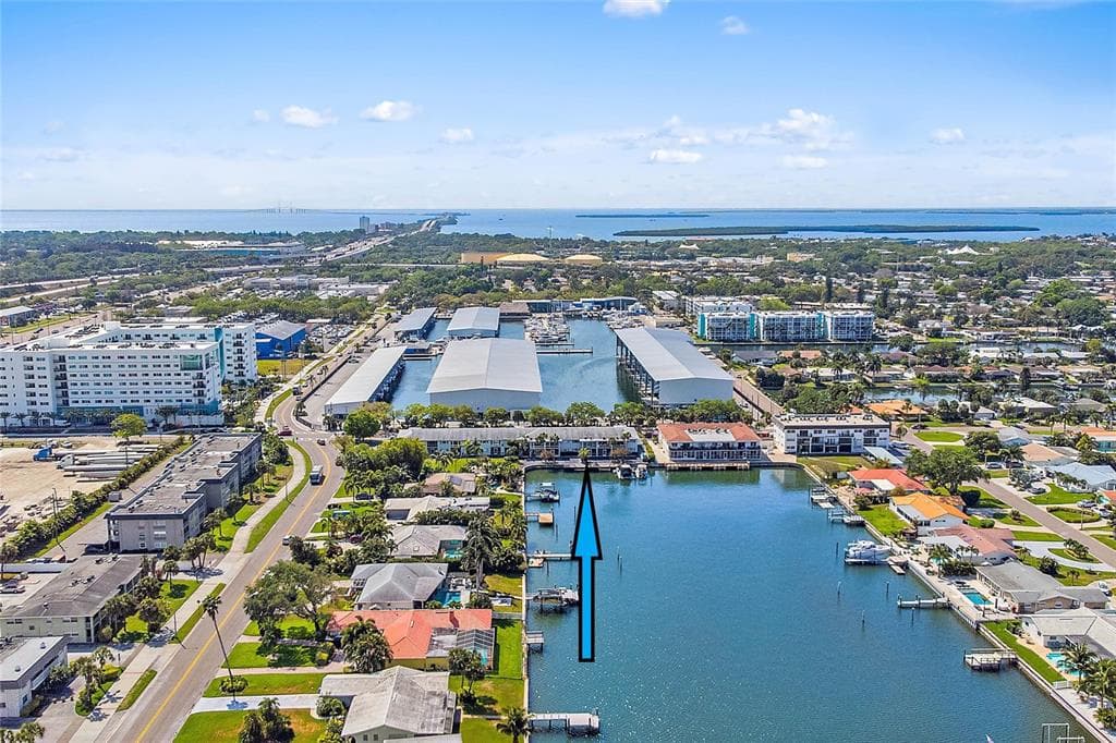3717 46TH AVENUE S UNIT 12 ST PETERSBURG, FL 33711