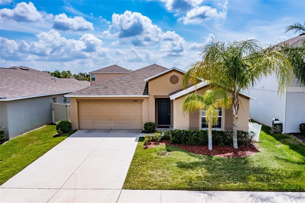 16809 PEACEFUL VALLEY DRIVE WIMAUMA, FL 33598