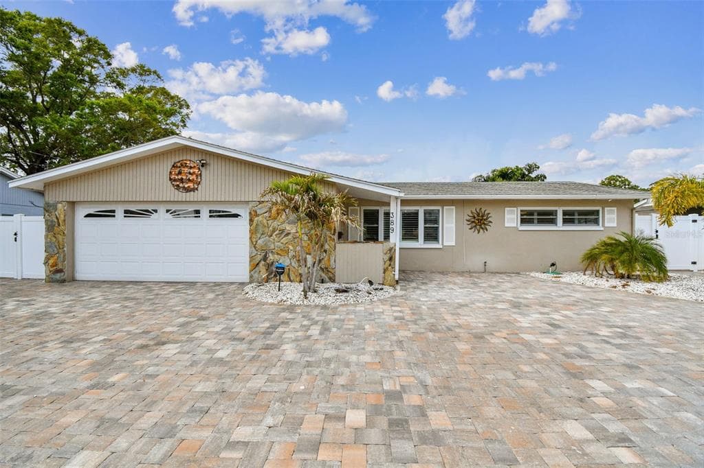 389 59TH LANE S