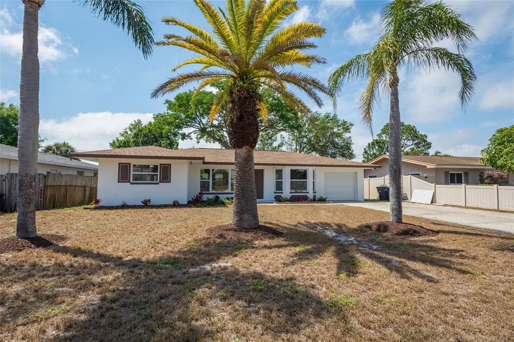 1832 LOMBARDY DRIVE