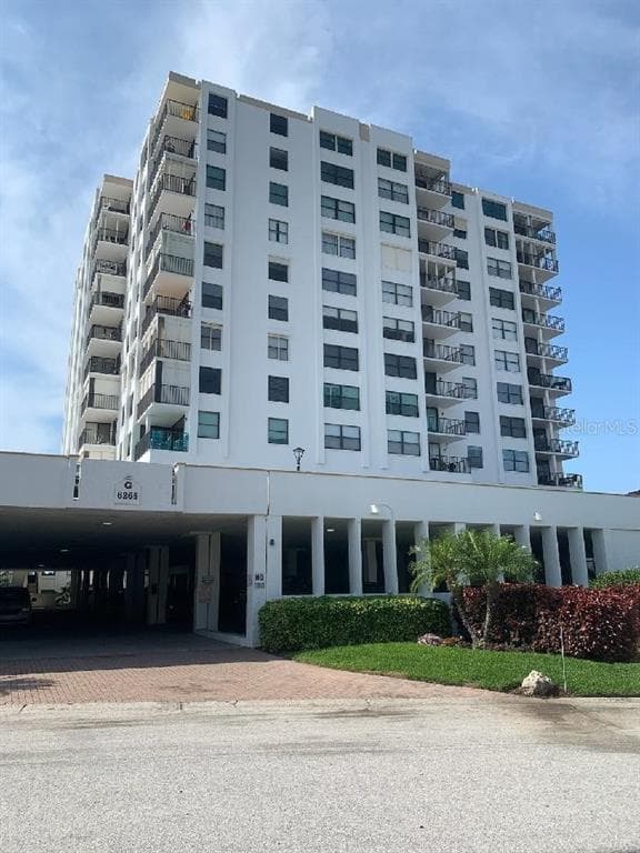6265 SUN BOULEVARD UNIT 808 ST PETERSBURG, FL 33715