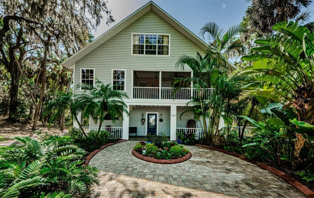 4920 SUNSET BOULEVARD PORT RICHEY, FL 34668