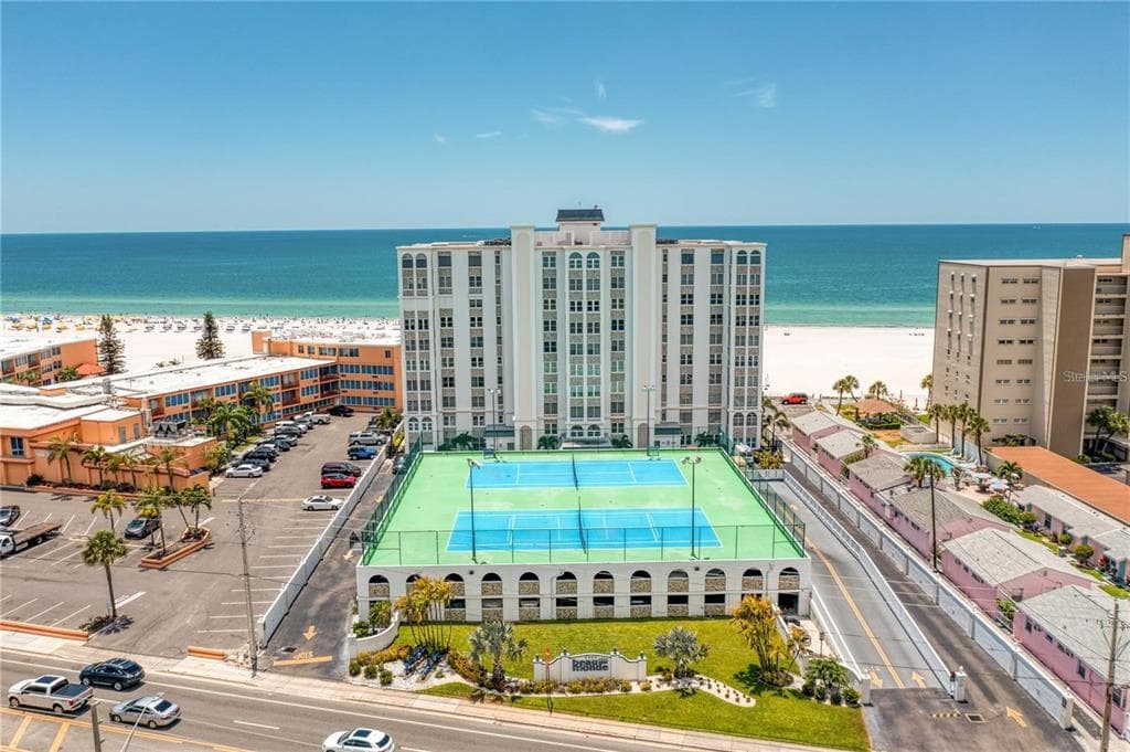 4950 GULF BOULEVARD UNIT 904 ST PETE BEACH, FL 33706
