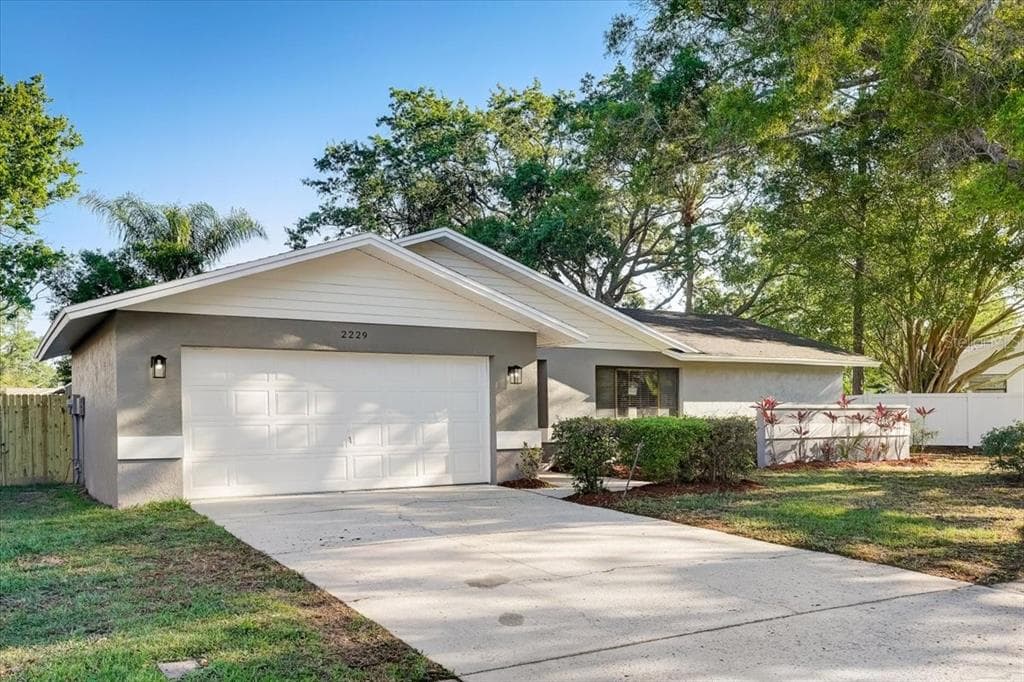 2229 TAMARRON TERRACE