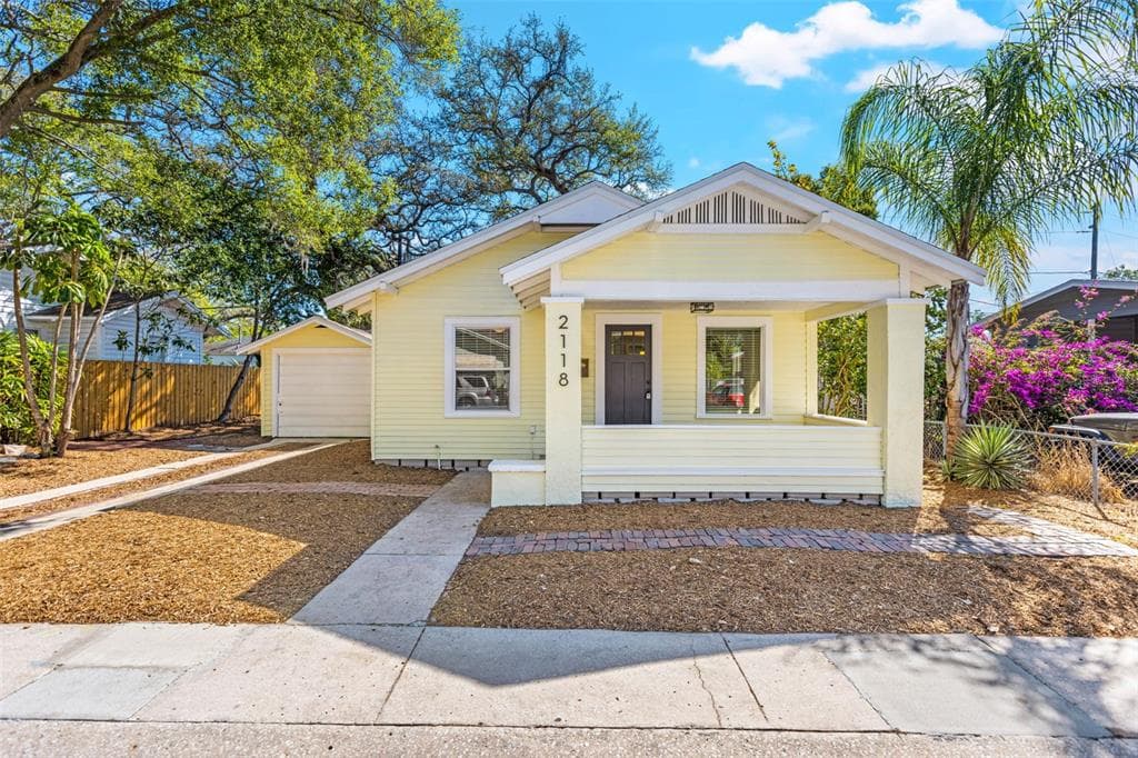 2118 AUBURN STREET S ST PETERSBURG, FL 33712