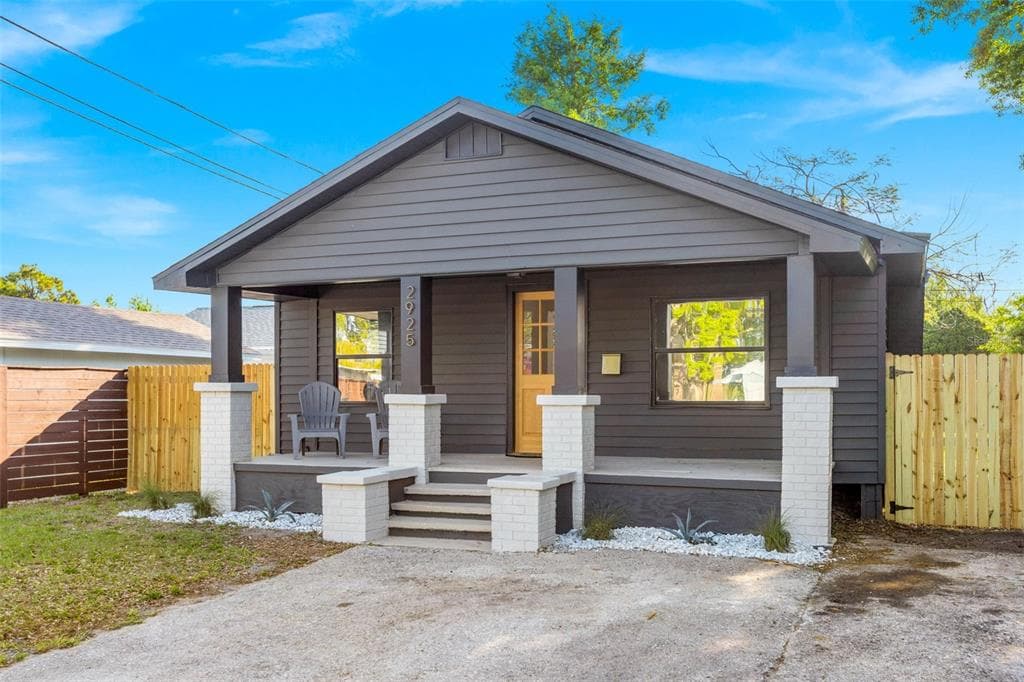 2925 24TH STREET N ST PETERSBURG, FL 33713
